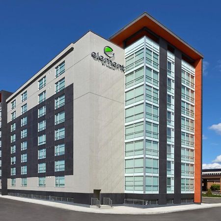 Element Toronto Airport Hotel Mississauga Exterior photo